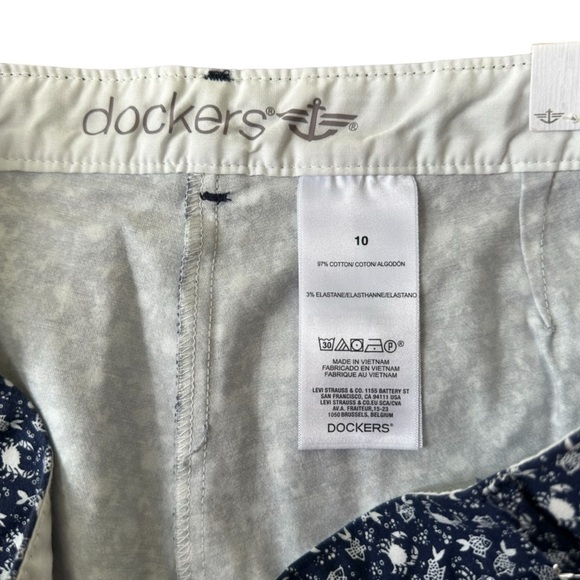 Dockers Nautical Preppy Every Day Skooter Skort, Size 10 - Picture 8 of 8